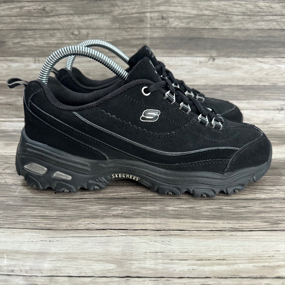 Skechers D’Lites Shoes Womens 8 Black Leather Air-Cooled Memory Foam Sneaker